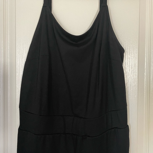 Ponte Sleeveless Jumpsuit Torrid - Picture 7 of 12